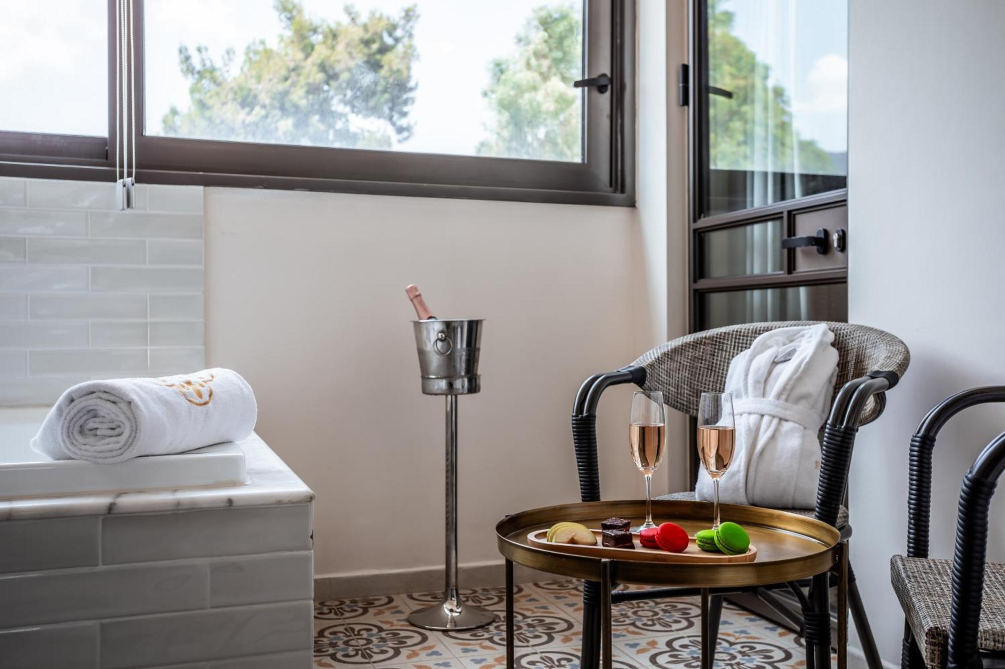 Edmond Luxury Hotel & Spa Rosh Pinna Esterno foto